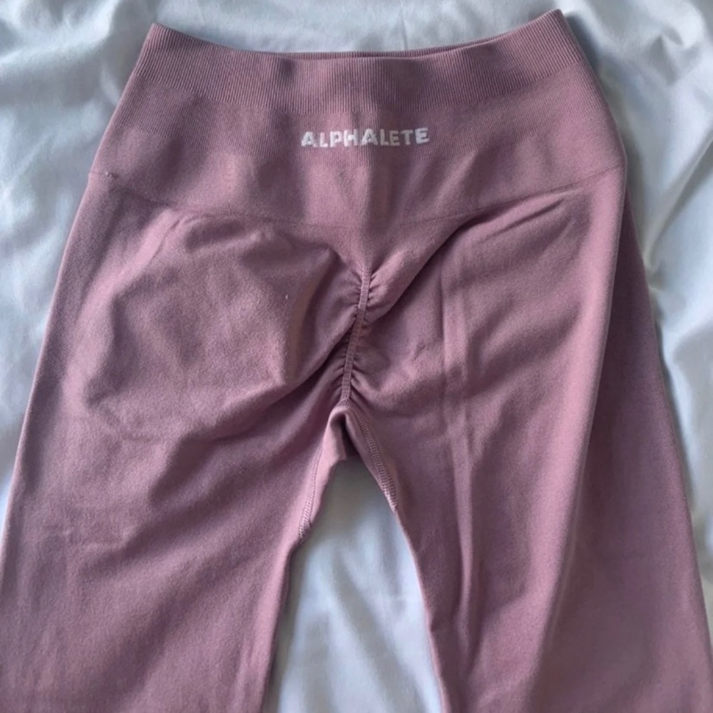 Alphalete Amplify Leggings - Purple Dove